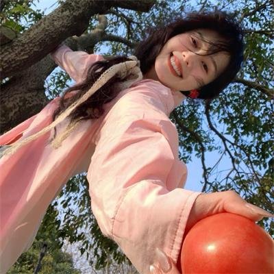 沉默的姑娘